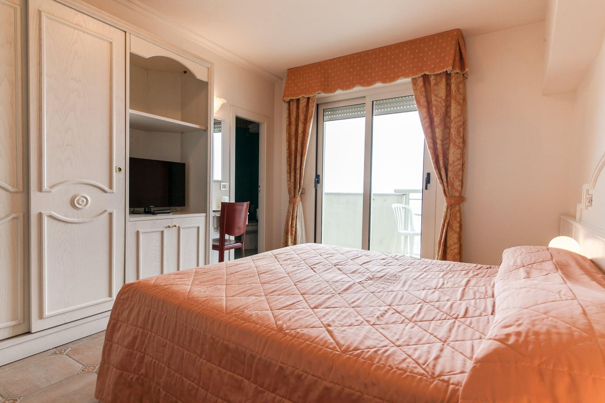 Universal Hotel Cervia Kültér fotó